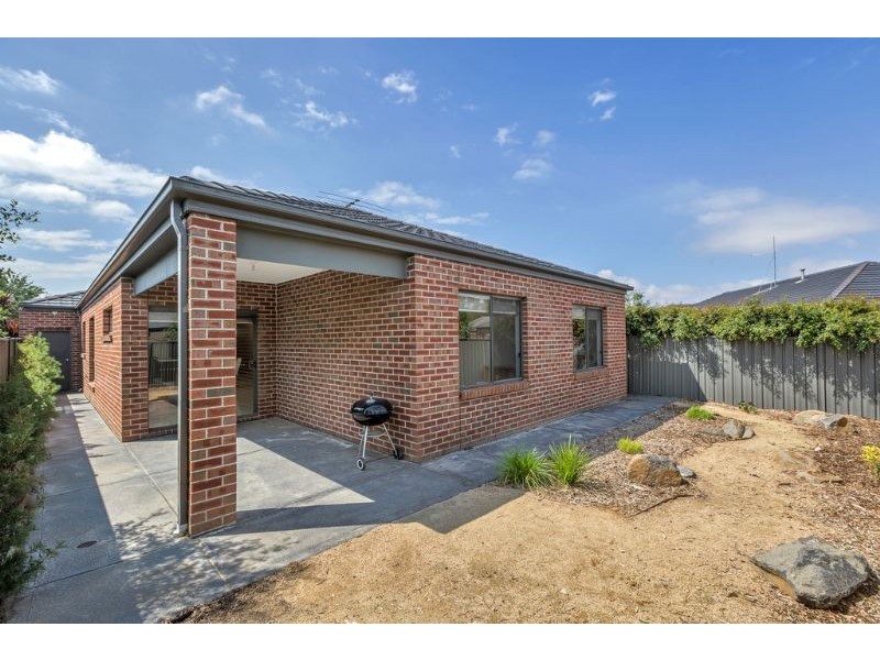 44 Panton Gap Drive, South Morang VIC 3752