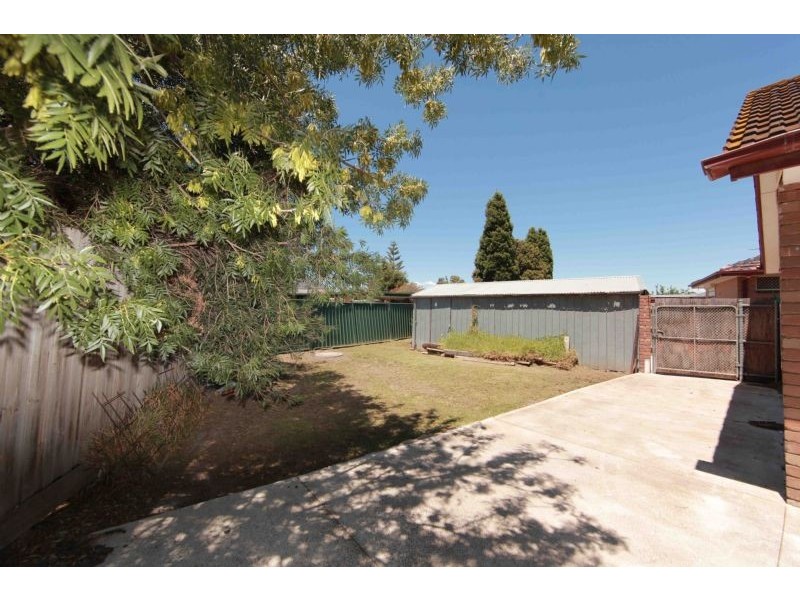 34 Festival Grove, Lalor VIC 3075