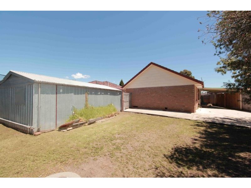 34 Festival Grove, Lalor VIC 3075
