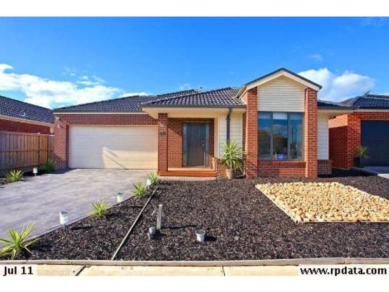 48 Tuross Cres, South Morang VIC 3752