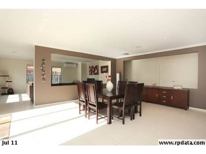 48 Tuross Cres, South Morang VIC 3752