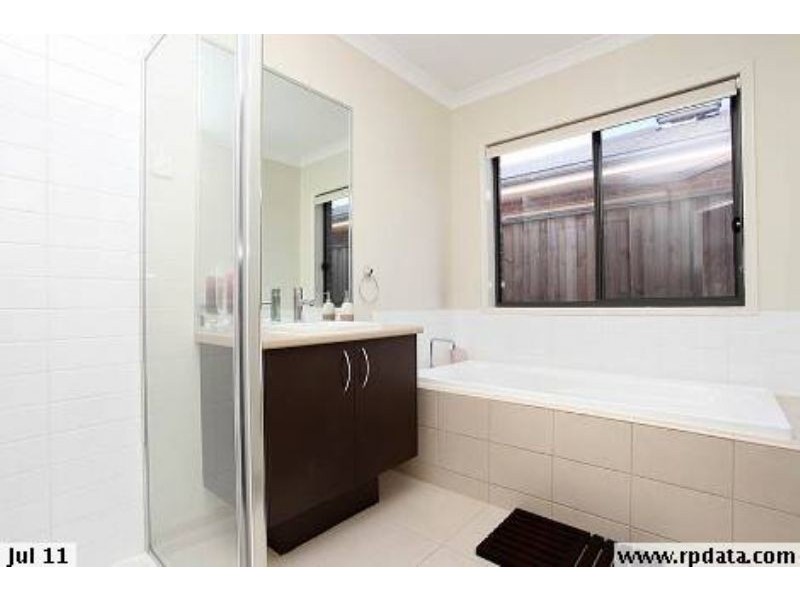 48 Tuross Cres, South Morang VIC 3752
