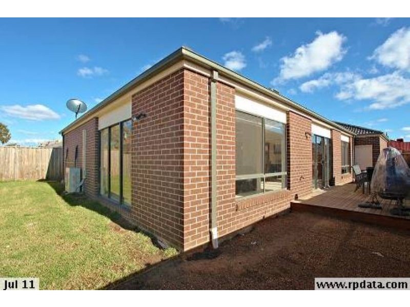 48 Tuross Cres, South Morang VIC 3752