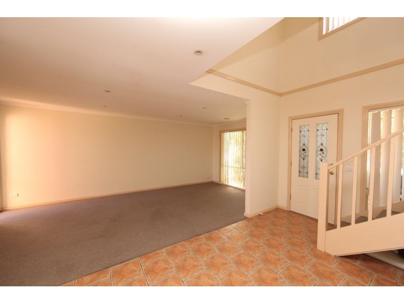 8/119 Duffy Street, Epping VIC 3076