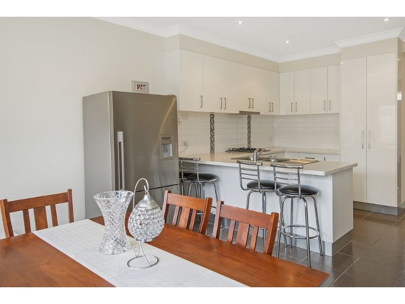 4/191 Gordons Rd, South Morang VIC 3752