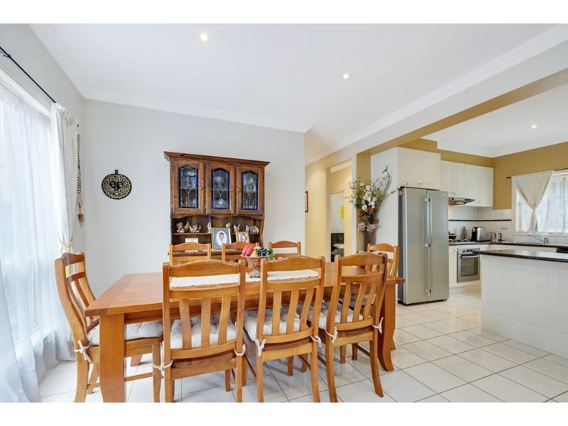 12 Birrali Way, South Morang VIC 3752