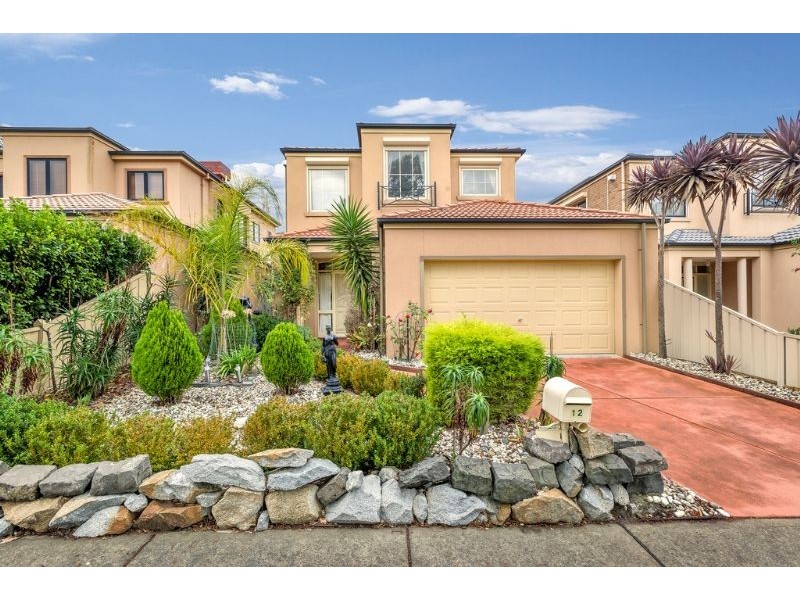 12 Birrali Way, South Morang VIC 3752