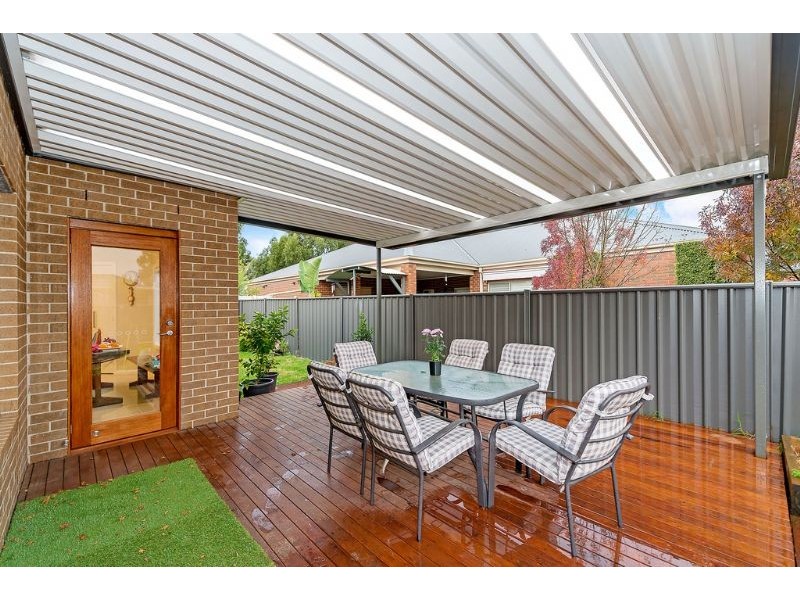 15 Harriers Street, Mernda VIC 3754