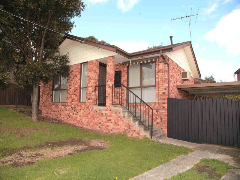 12 Glenloth Court, Epping VIC 3076