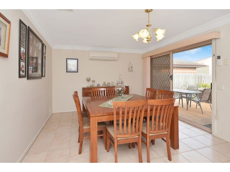 8 Sturrock Court, Mill Park VIC 3082