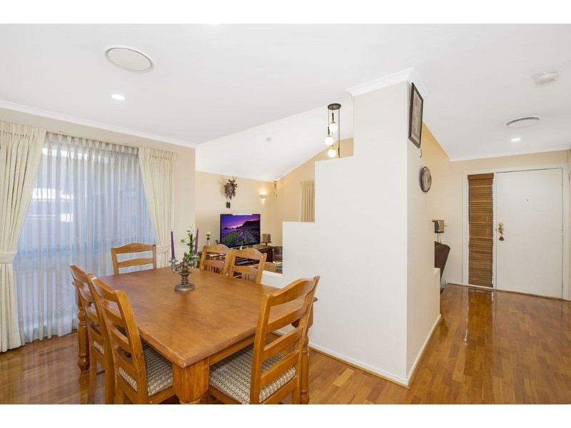 9 Lamina Avenue, Mill Park VIC 3082