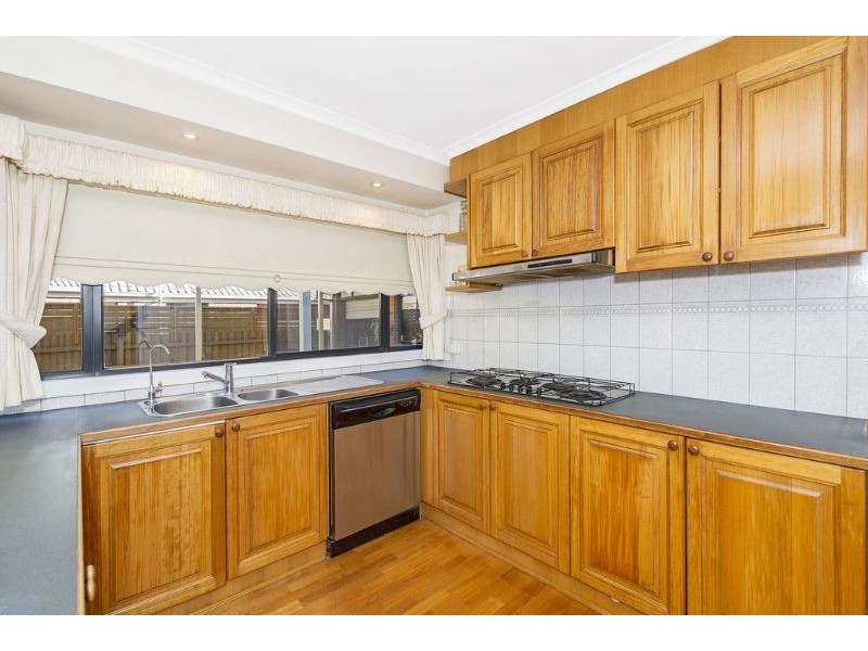 9 Lamina Avenue, Mill Park VIC 3082