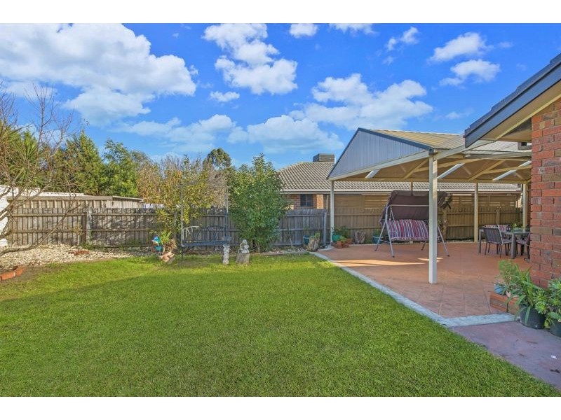 9 Lamina Avenue, Mill Park VIC 3082
