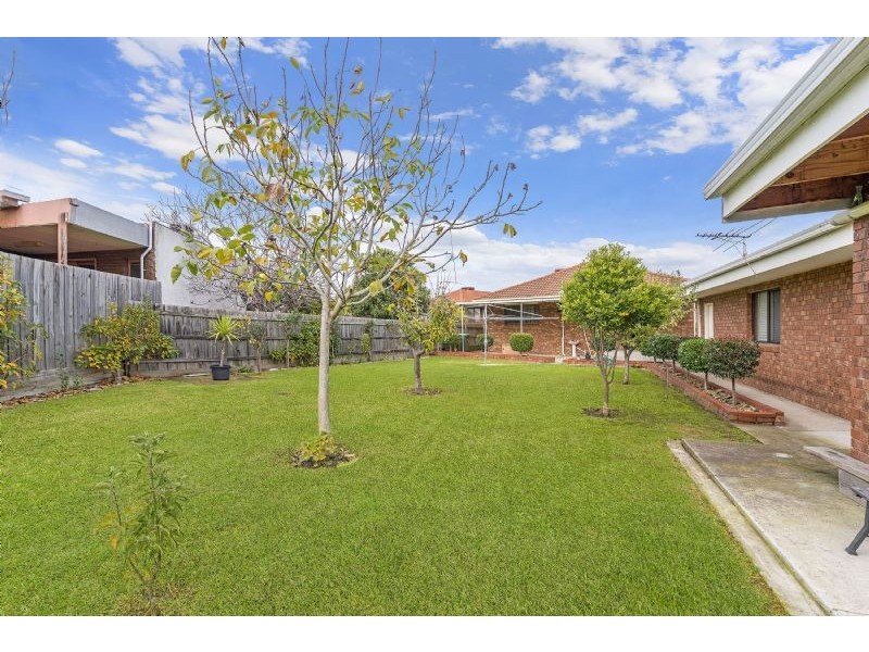 7 Flight Court, Thomastown VIC 3074