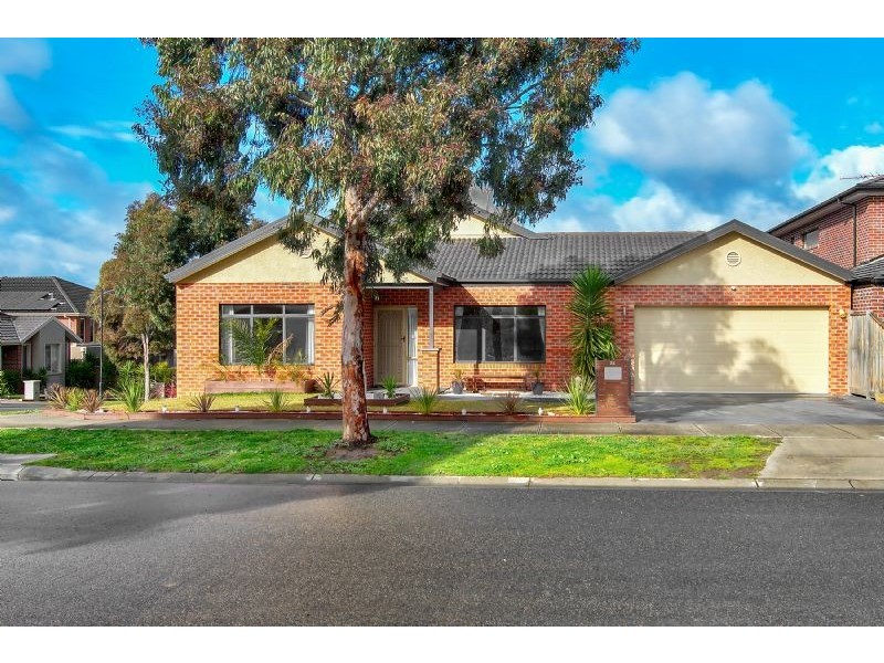 32  Skyline Dr, South Morang VIC 3752