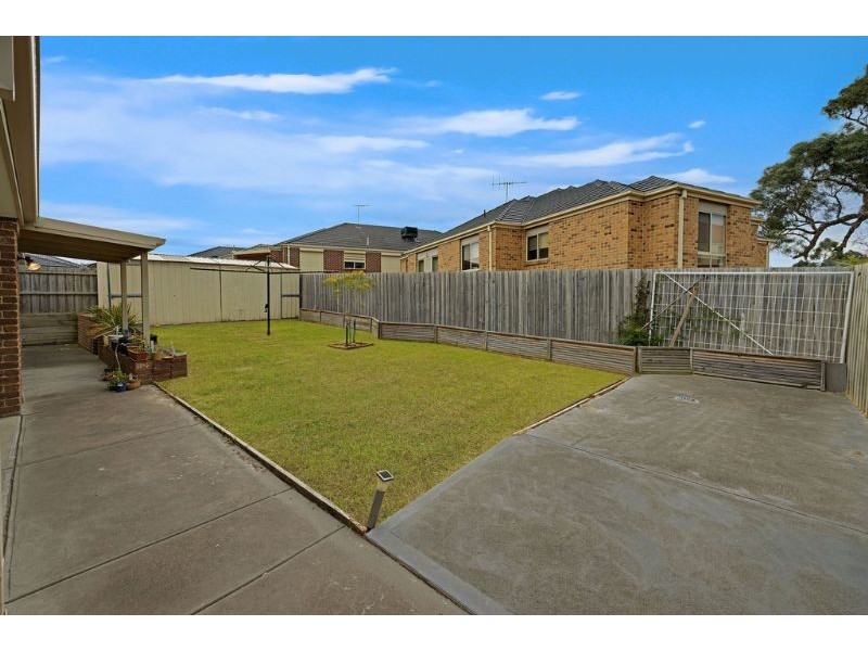4 Parlette Trce, South Morang VIC 3752