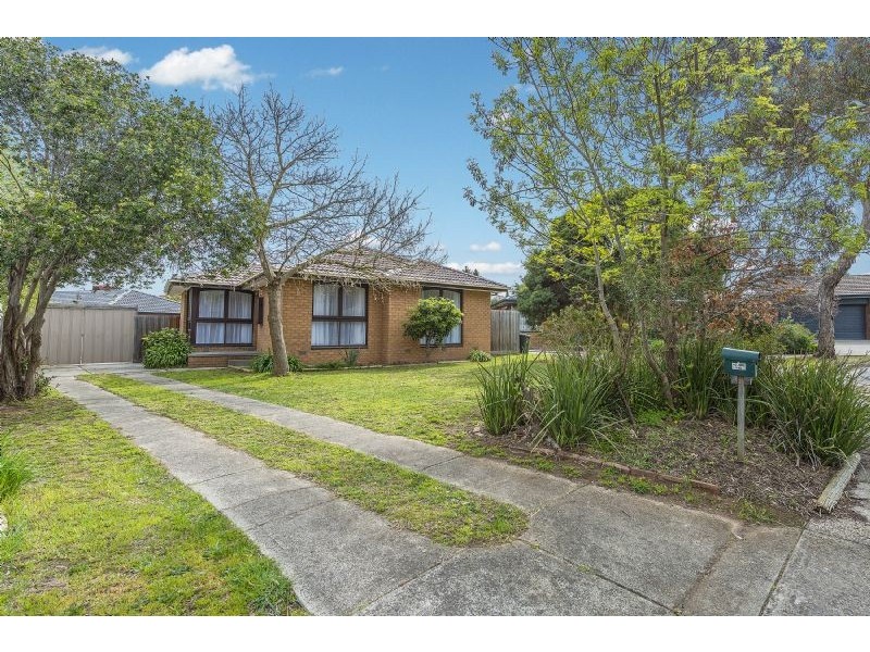 9 Carbine Court, Mill Park VIC 3082