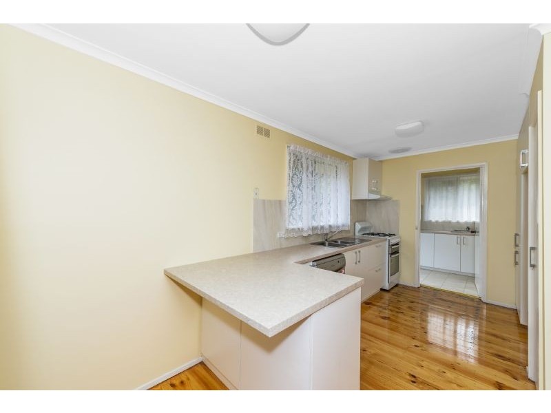 9 Carbine Court, Mill Park VIC 3082