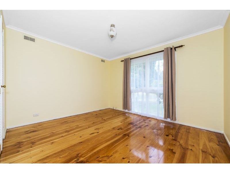 9 Carbine Court, Mill Park VIC 3082
