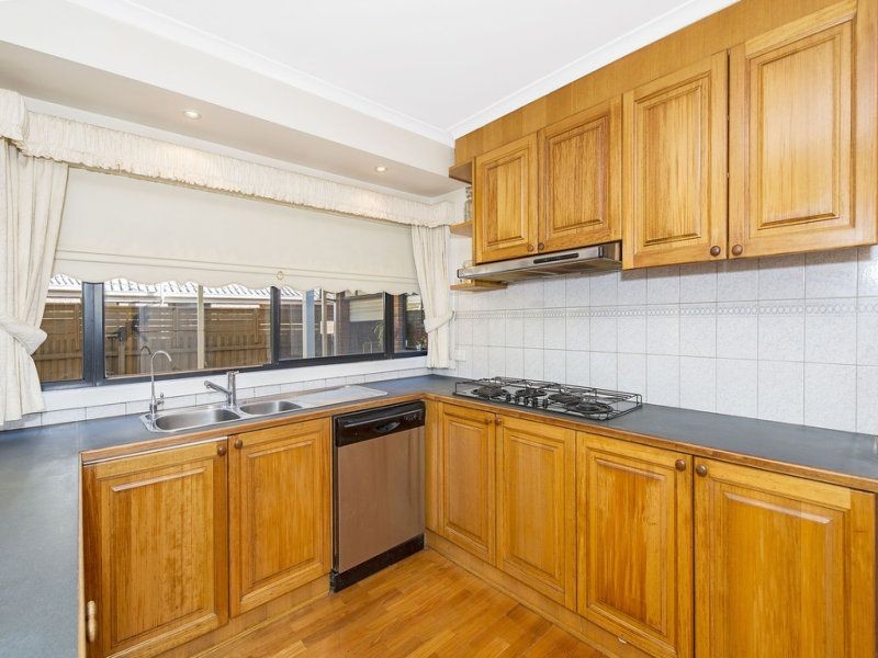 9 Lamina Avenue, Mill Park VIC 3082