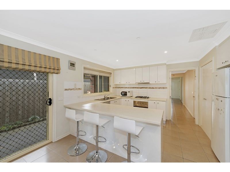 9 Paringa Avenue, South Morang VIC 3752