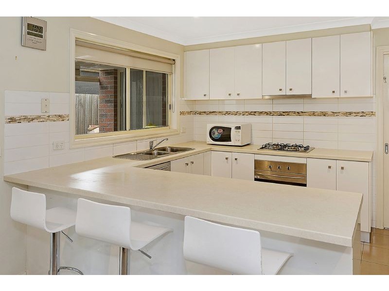 9 Paringa Avenue, South Morang VIC 3752