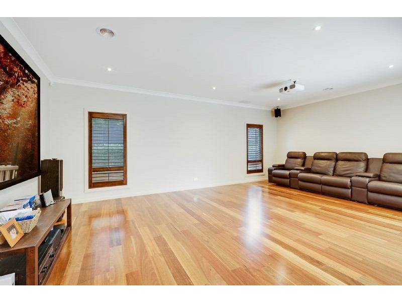 39 Vista Way, South Morang VIC 3752