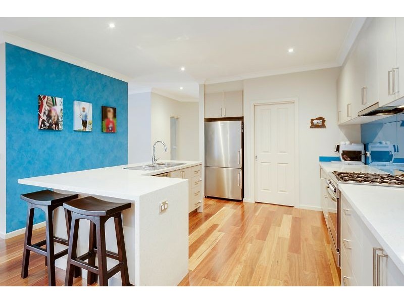 39 Vista Way, South Morang VIC 3752