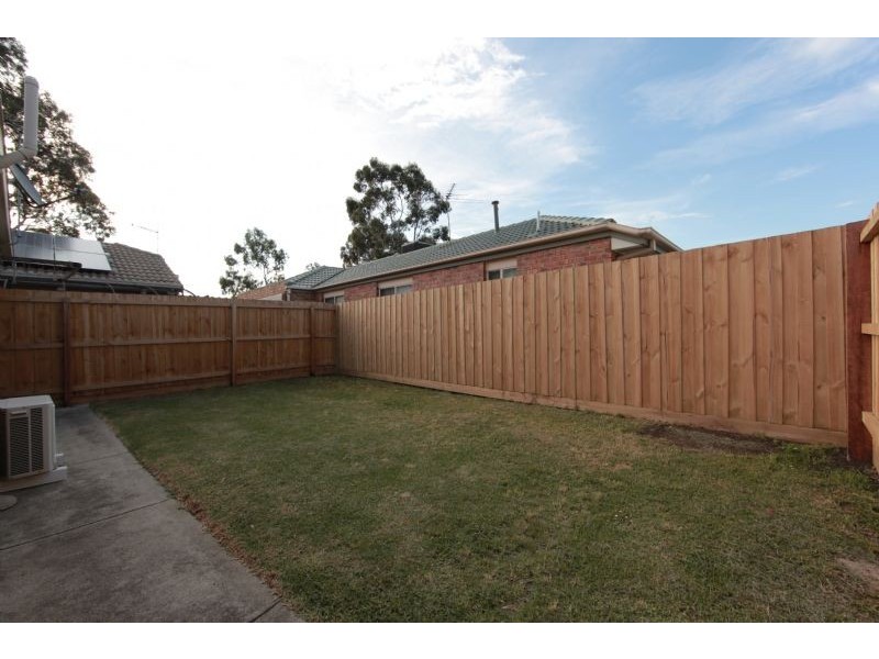 1 Valadero Court, Mill Park VIC 3082