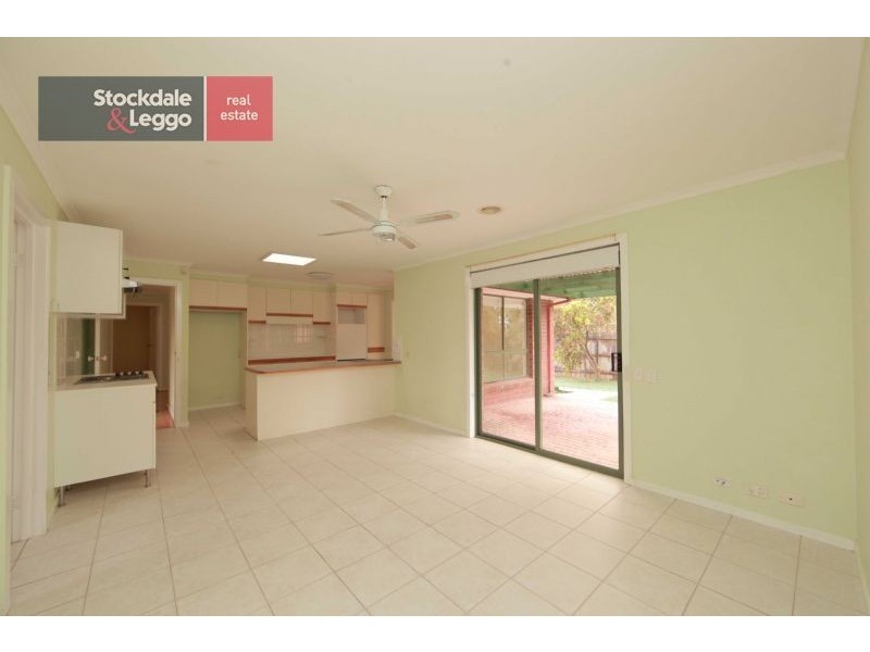 9 Cawley Court, Mill Park VIC 3082