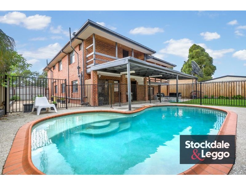 8 Mimosa Road, Mill Park VIC 3082