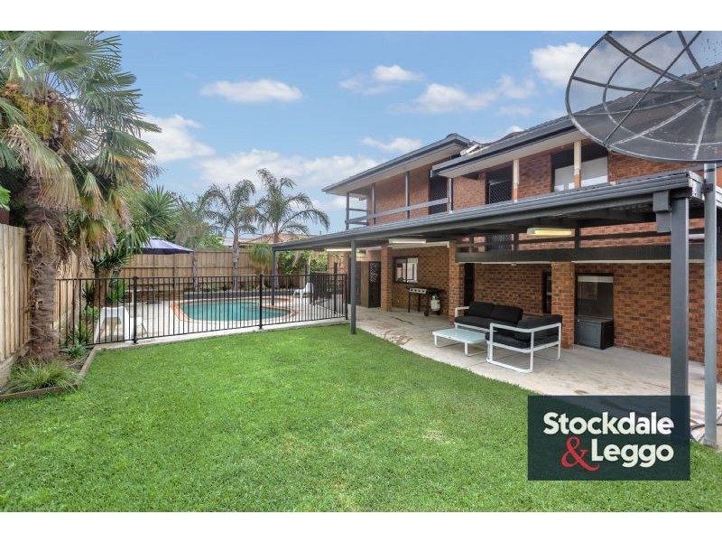 8 Mimosa Road, Mill Park VIC 3082