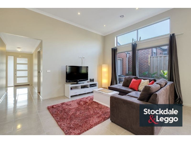 8 Tilia Way, Mernda VIC 3754