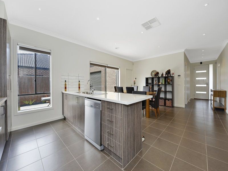 7 Apricot Ave, Mernda VIC 3754