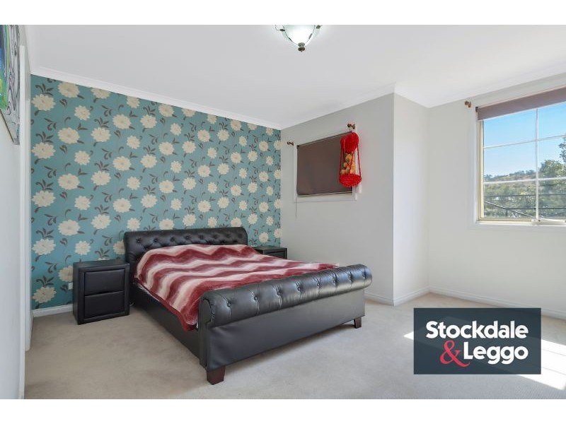 4 Birrali Way, South Morang VIC 3752