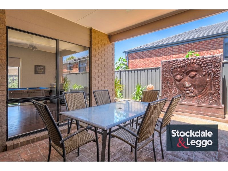 19 Le Page Run, South Morang VIC 3752