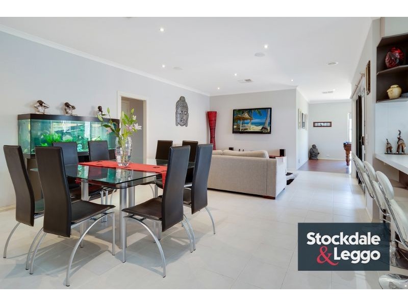 19 Le Page Run, South Morang VIC 3752