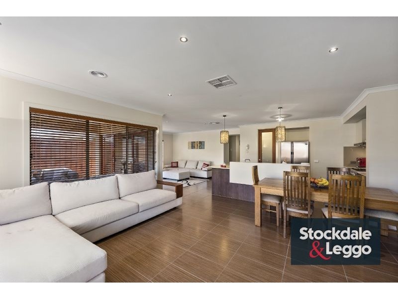 17 Siena Drive, Mernda VIC 3754