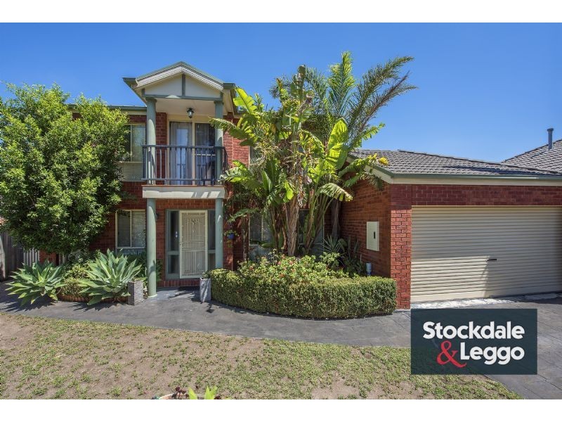 9 Nouvelle Grove, South Morang VIC 3752