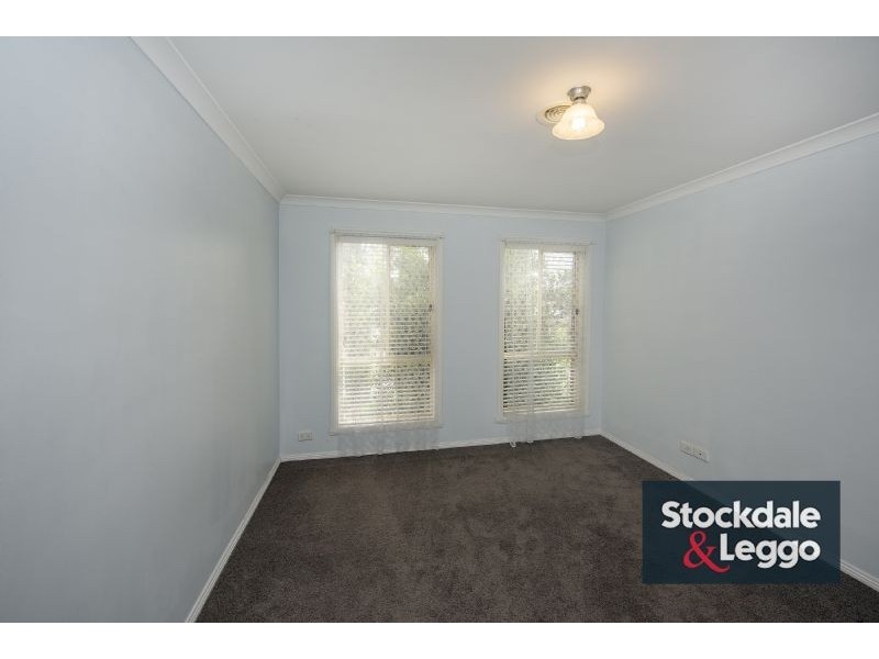 9 Nouvelle Grove, South Morang VIC 3752