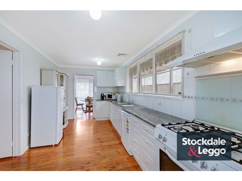 27 Maywood Drive, Epping VIC 3076