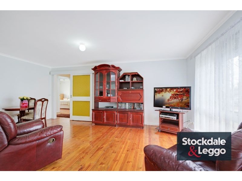 27 Maywood Drive, Epping VIC 3076