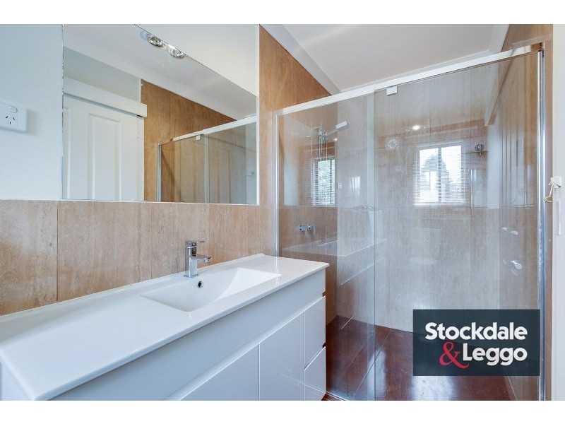 27 Maywood Drive, Epping VIC 3076