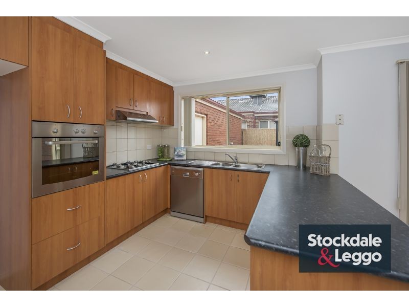 30 Poppy Drive, South Morang VIC 3752