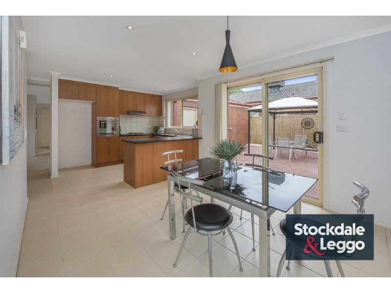 30 Poppy Drive, South Morang VIC 3752