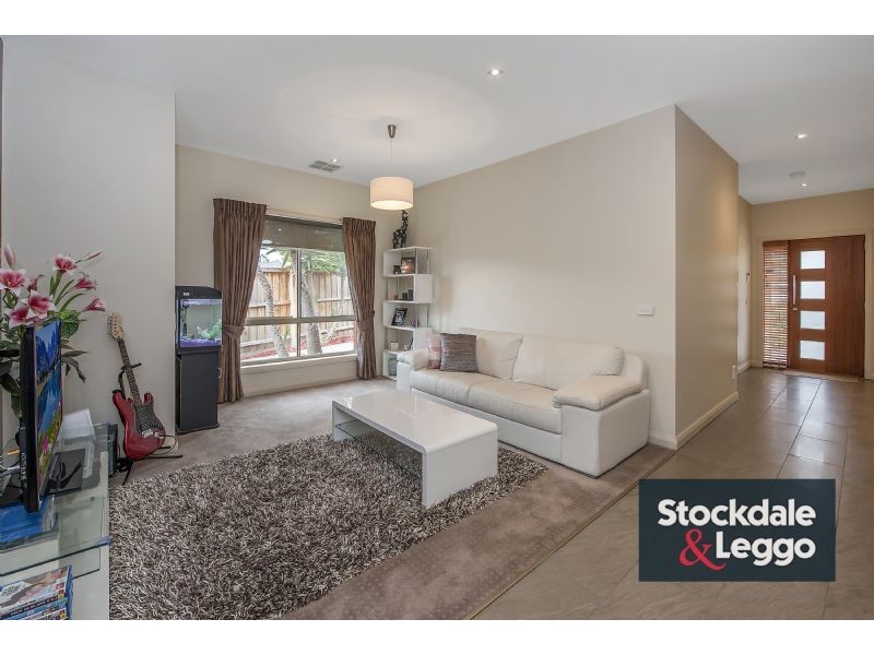 9 Embling Avenue, South Morang VIC 3752