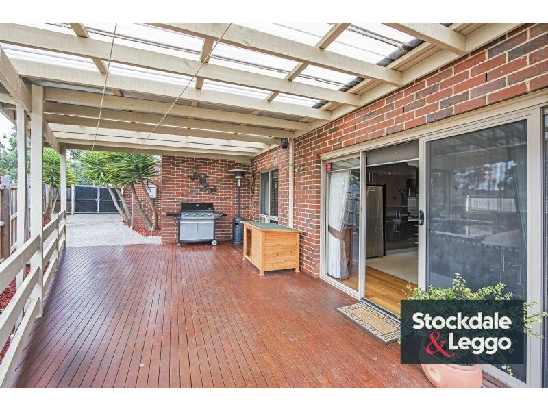 9 Embling Avenue, South Morang VIC 3752