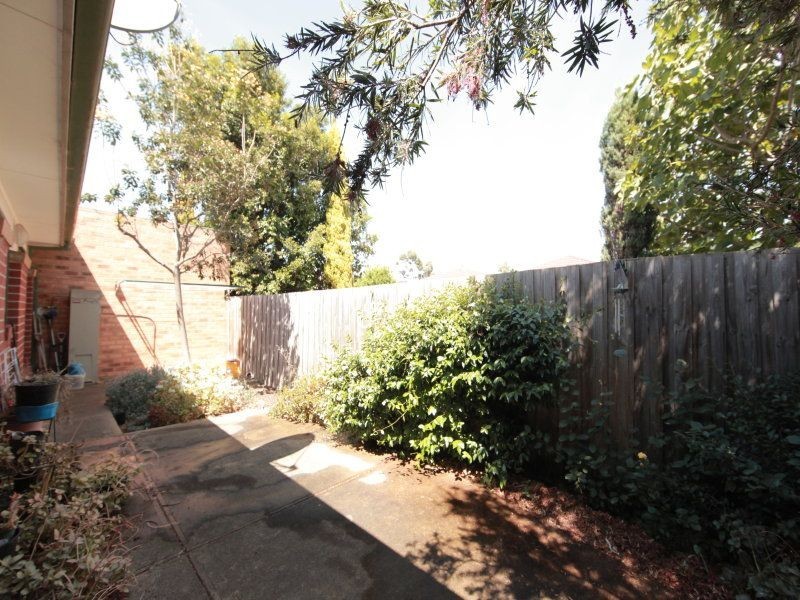 2/30 Young Street, Epping VIC 3076