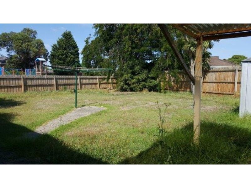 37 Kellaway Crescent, Mill Park VIC 3082