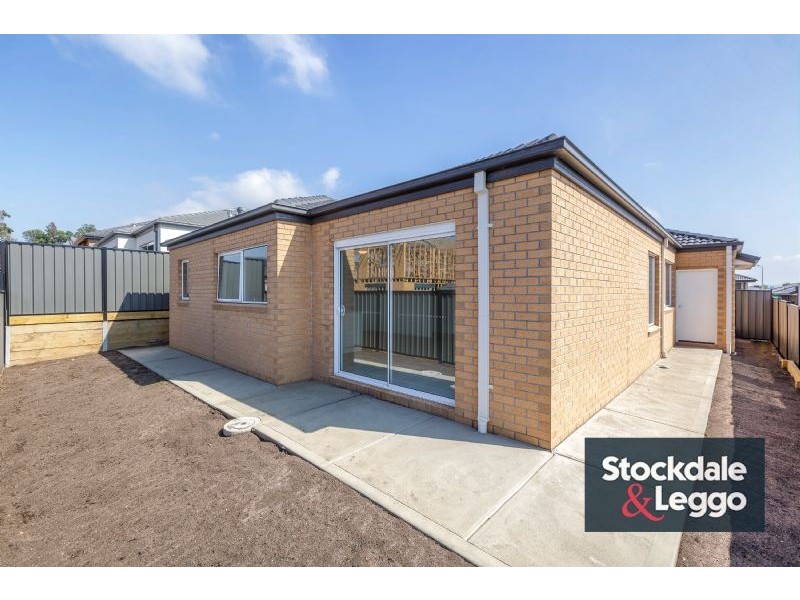 25 Muir Way, Mernda VIC 3754